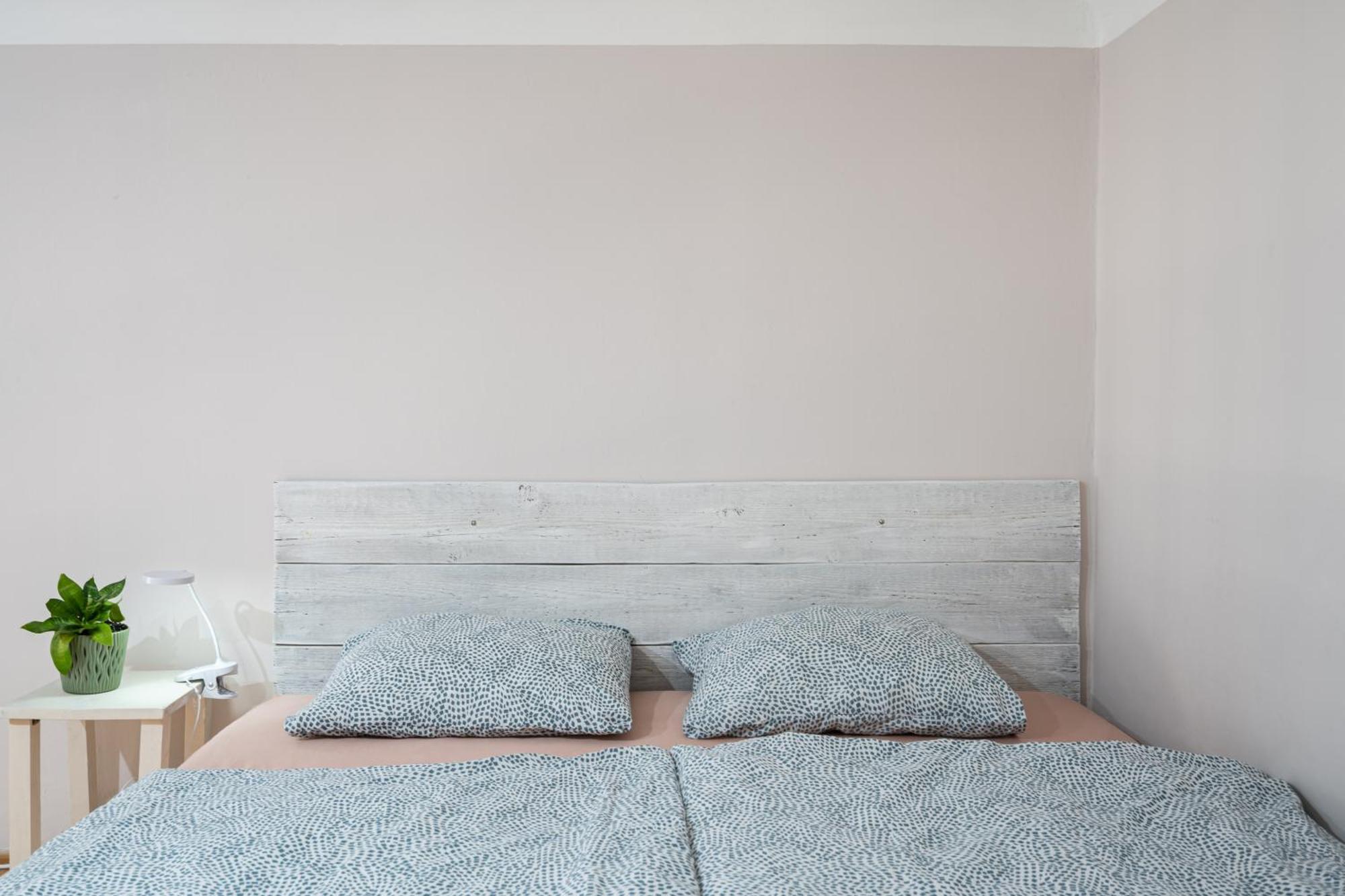 Affordable Heroes' Square Residence Budapest Bagian luar foto
